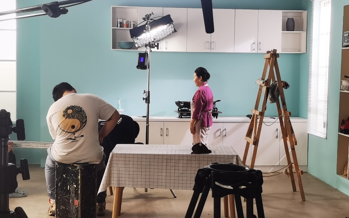 鄭州視頻宣傳片制作價(jià)格？拍一部宣傳片大概需要多少成本？