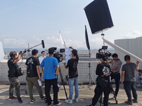 30秒宣傳片制作費用詳解：制作時長如何影響成本？